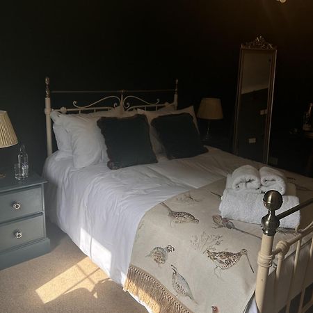 The Lodge At Salhouse Wroxham Room photo