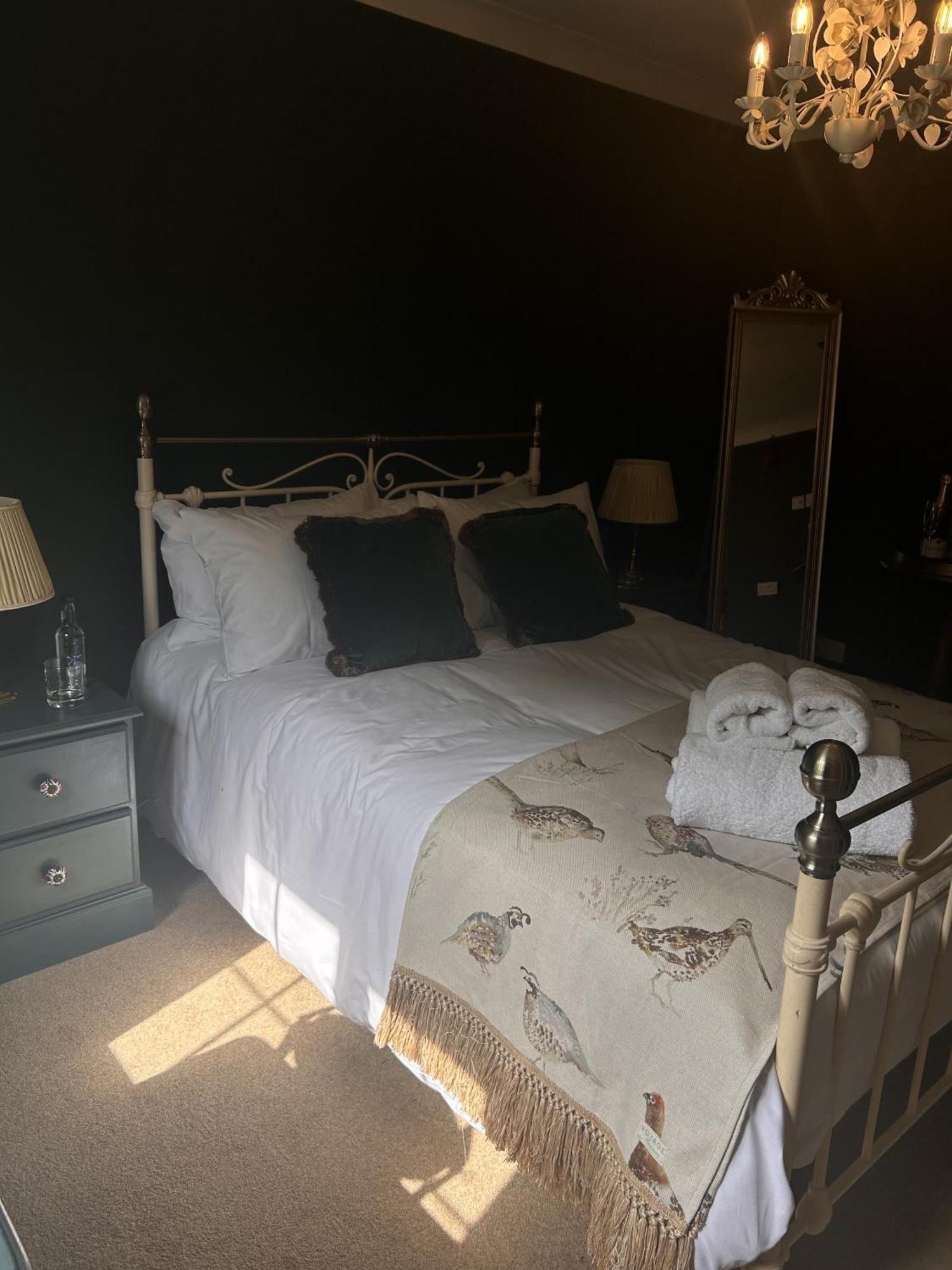 The Lodge At Salhouse Wroxham Room photo